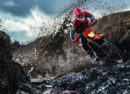 秘饭直播-火箭队22连胜完整录像回顾及战术解析