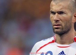 秘饭直播-法甲俱乐部2024-2025赛季青训政策及成效分析